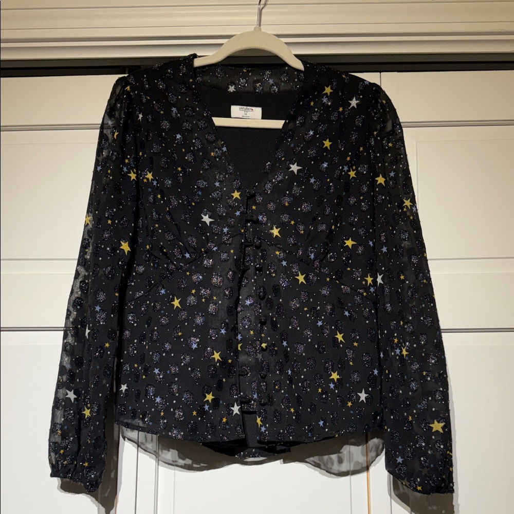 UNTUCKit Black Star Print Long Sleeve Blouse